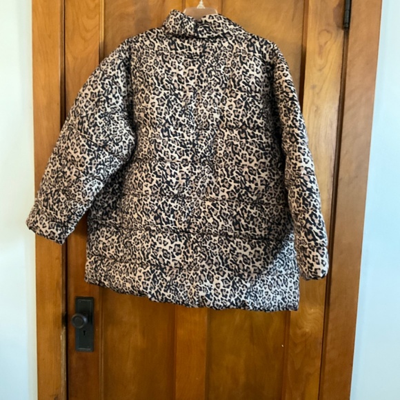 New Women’S Puffer Coat - Picture 4 of 7